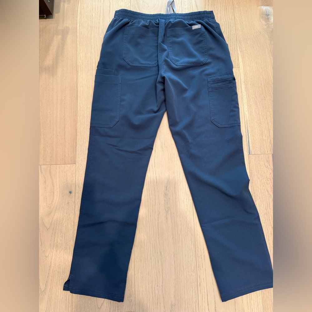 Figs Navy Set - Picture 6 of 6